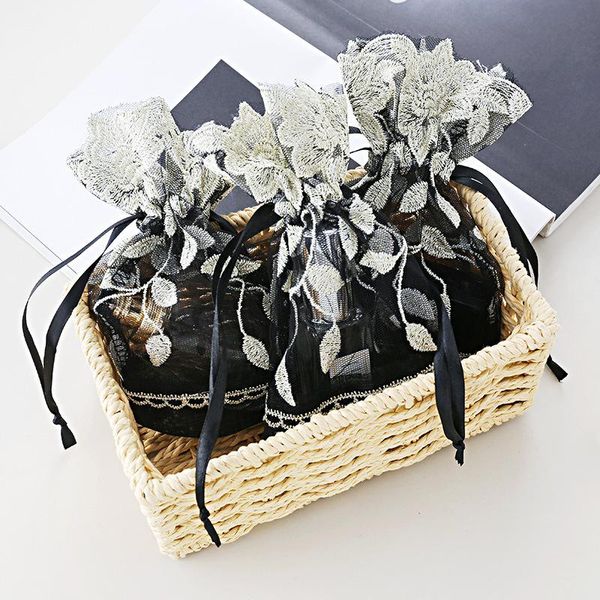 storage bags 200x 13x18cm high grade slub yarn drawstring bag,black gold willow leaf bag,jewelry perfume pocket,gift wrapping bag
storage bags 200x 13x18cm high grade slub yarn drawstring bag,black gold willow leaf bag,jewelry perfume pocket,gift wrapping bag