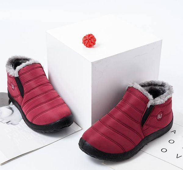 boots snow women shoes warm plush fur ankle winter female slip on flat casual waterproof ultralight footwear vip2, Black
boots snow women shoes warm plush fur ankle winter female slip on flat casual waterproof ultralight footwear vip2, Black