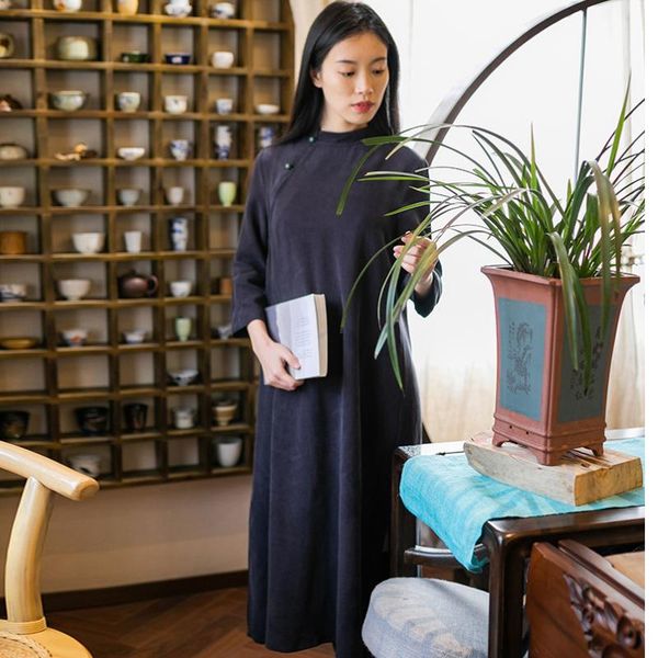casual dresses original 2021 women dress spring clothes chinese style retro tencel embroidery inclined collar bead button cheongsam d609, Black;gray
casual dresses original 2021 women dress spring clothes chinese style retro tencel embroidery inclined collar bead button cheongsam d609, Black;gray