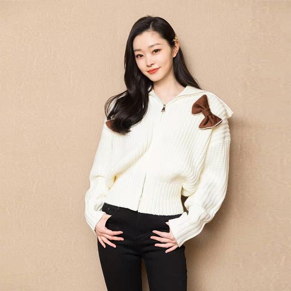 t shirt women's white cardigan 2021 spring fashion lapel bows appliques short knitted jacket sweater coat female
t shirt women's white cardigan 2021 spring fashion lapel bows appliques short knitted jacket sweater coat female