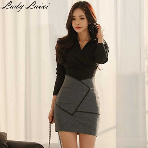 spring women's two piece set v-neck black office blouse + mini bodycon pencil skirt ol work set 210529, White
spring women's two piece set v-neck black office blouse + mini bodycon pencil skirt ol work set 210529, White