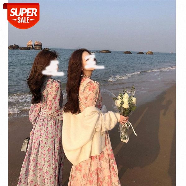 french retro floral chiffon dress, fairy skirt, gentle temperament, mid-length one drop #kf92, White;black
french retro floral chiffon dress, fairy skirt, gentle temperament, mid-length one drop #kf92, White;black