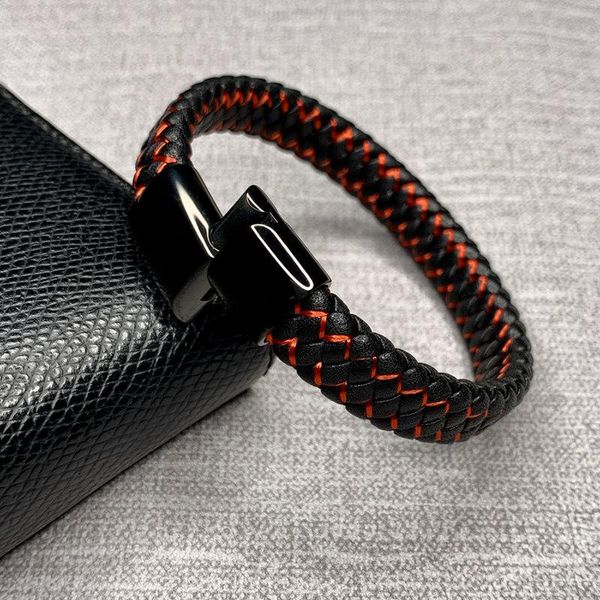 cuff 2021 men bracelet id bangle white black braided genuine leather women stainless steel male personalized jewelry e0013
cuff 2021 men bracelet id bangle white black braided genuine leather women stainless steel male personalized jewelry e0013
