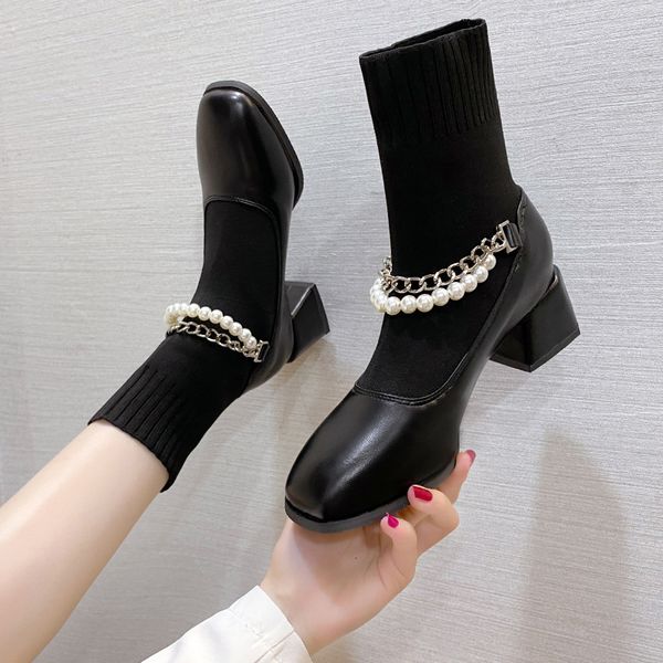 summer 2021 style square head thick pearl chain stitched knitted middle heel short tube socks and boots for women, Black
summer 2021 style square head thick pearl chain stitched knitted middle heel short tube socks and boots for women, Black