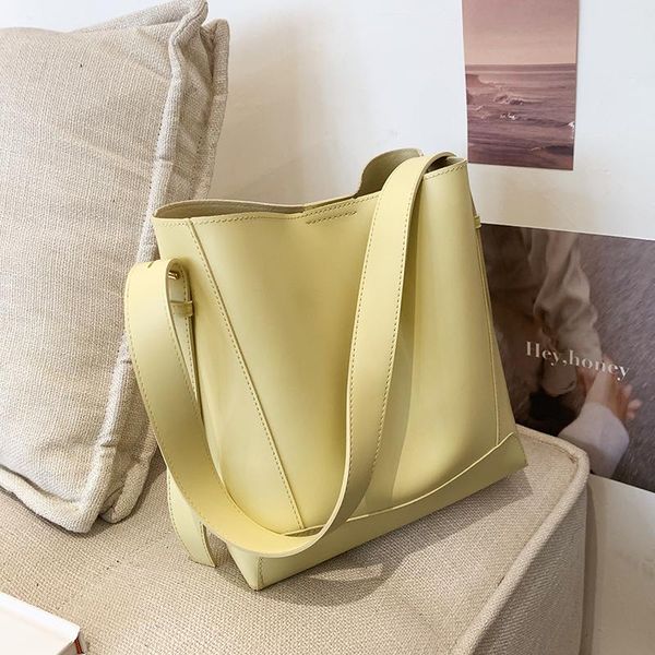 evening bags high capacity big pu leather bucket crossbody for women 2021 summer fashion solid color shoulder handbag yellow
evening bags high capacity big pu leather bucket crossbody for women 2021 summer fashion solid color shoulder handbag yellow
