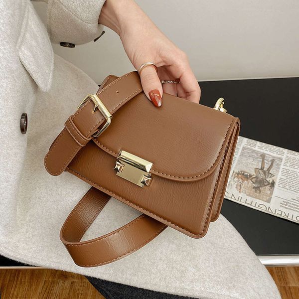 leather menger bags for women classic chic solid color small crossbody shoulder bag flap design square female purse
leather menger bags for women classic chic solid color small crossbody shoulder bag flap design square female purse