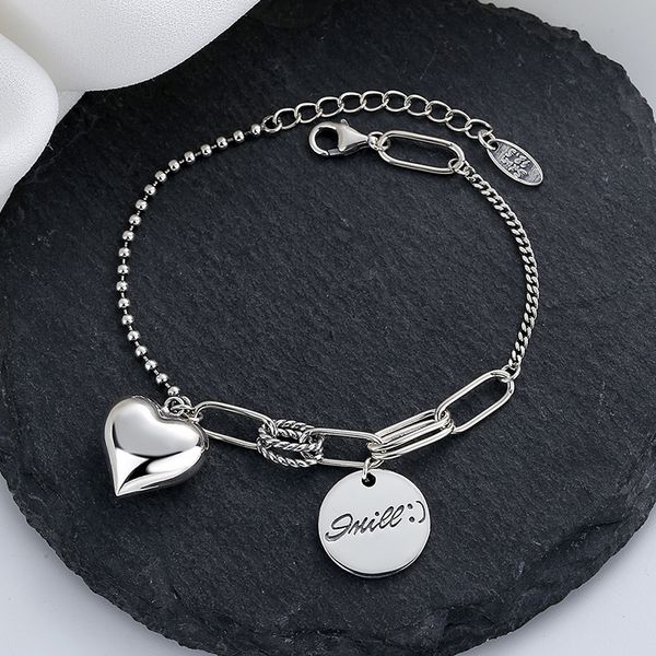 chaosheng s925 sterling silver splicing three-dimensional love letter round brand bracelet ins trend versatile street clapping girl, Golden;silver
chaosheng s925 sterling silver splicing three-dimensional love letter round brand bracelet ins trend versatile street clapping girl, Golden;silver