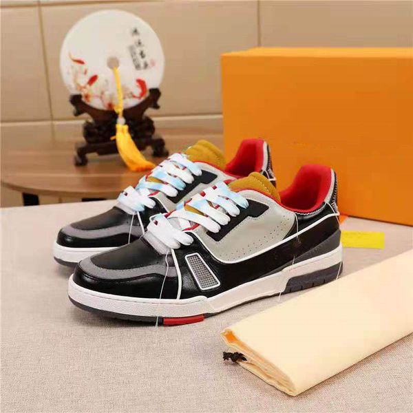 italy luxury designer shoes casual shoes trainer black purple brown color trainers low cut sneakers good with box
italy luxury designer shoes casual shoes trainer black purple brown color trainers low cut sneakers good with box