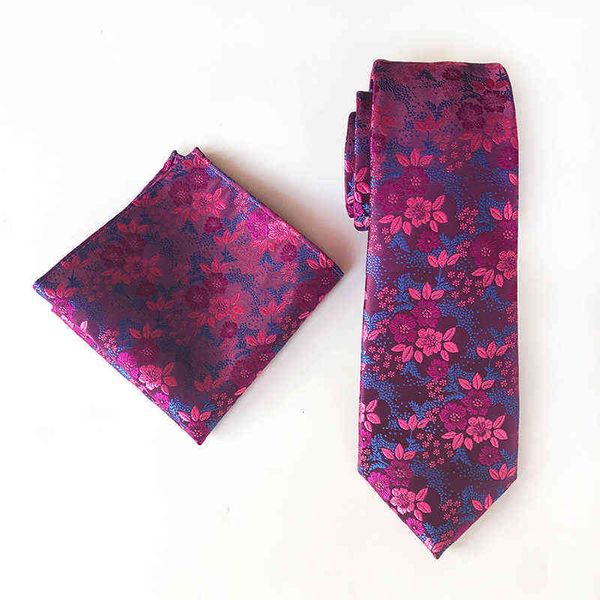 straight plum blossom paisley elegant atmosphere tie pocket towel suit, Blue;purple 
straight plum blossom paisley elegant atmosphere tie pocket towel suit, Blue;purple