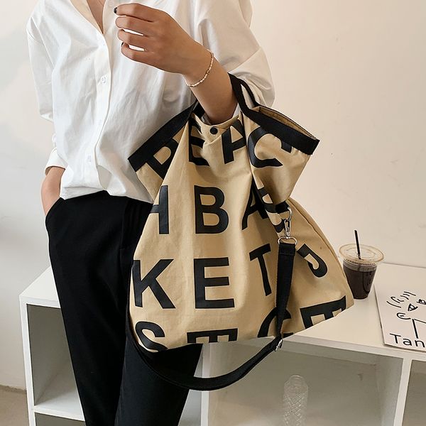 niche design large-capacity bag new fashion canvas messenger bag female handbag bucket bag folding shoulder width 45cm
niche design large-capacity bag new fashion canvas messenger bag female handbag bucket bag folding shoulder width 45cm