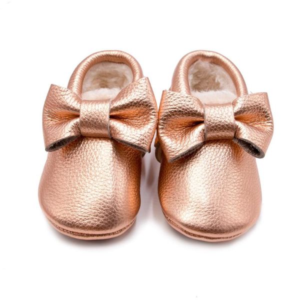 first walkers 2021 winter toddler born baby genuine leather shoes boy girl warm fur prewalker trainers fringe bow walker
first walkers 2021 winter toddler born baby genuine leather shoes boy girl warm fur prewalker trainers fringe bow walker