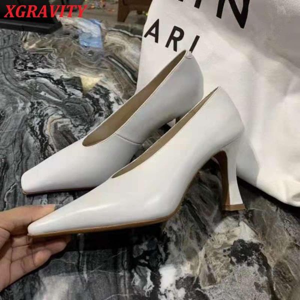 dress shoes xgravity vintage thin high heel european american mother's square toe female footwear, Black
dress shoes xgravity vintage thin high heel european american mother's square toe female footwear, Black