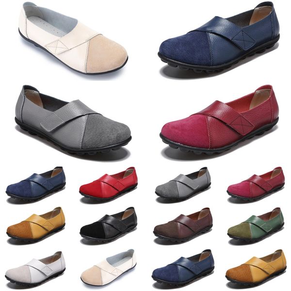 2021 luxury men women casual shoes black white blue loafers suede leather stitching mens trainers sneakers size 35-44 color8
2021 luxury men women casual shoes black white blue loafers suede leather stitching mens trainers sneakers size 35-44 color8