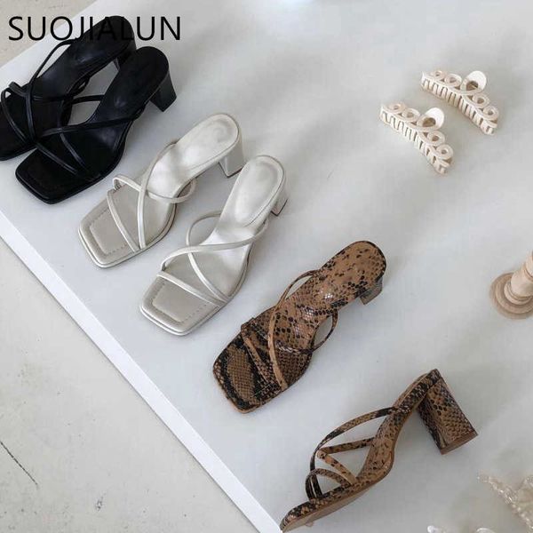 suojialun summer slippers square high heel slides female narrow band sandal shoes ladies outdoor beach flip flop shoes 210630, Black
suojialun summer slippers square high heel slides female narrow band sandal shoes ladies outdoor beach flip flop shoes 210630, Black