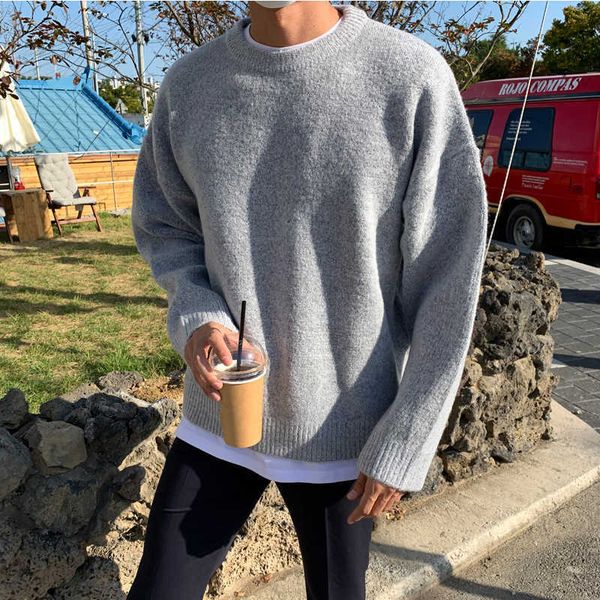 gray round neck men's sweater, loose and casual, unified color, korean style, fashion, autumn winter, 2021, White;black
gray round neck men's sweater, loose and casual, unified color, korean style, fashion, autumn winter, 2021, White;black