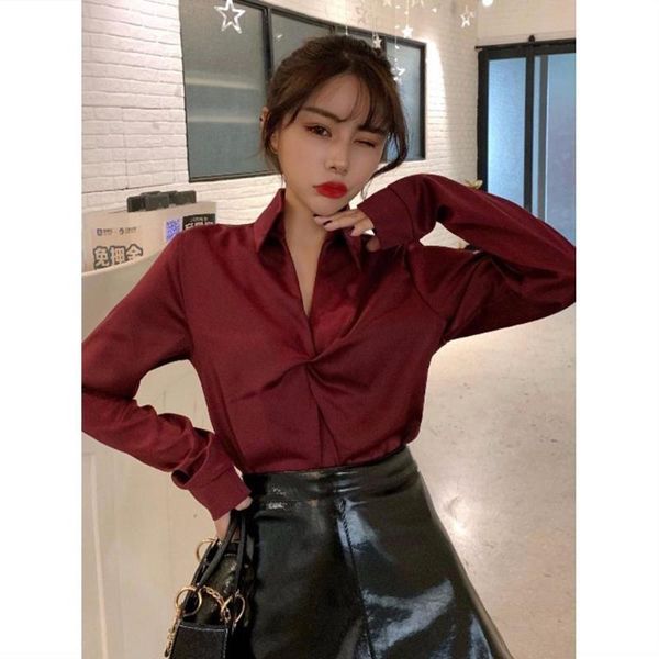women's blouses & shirts v-neck satin shirt ladies blouse long sleeve loose-fitting blusas ropa de mujer, White
women's blouses & shirts v-neck satin shirt ladies blouse long sleeve loose-fitting blusas ropa de mujer, White