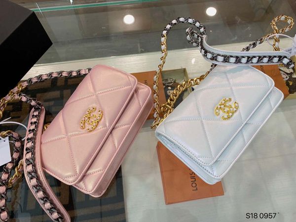 r bags women handbag caviar crossbody messenger shoulder chain bag good quality leather purses ladies high capacity 016
r bags women handbag caviar crossbody messenger shoulder chain bag good quality leather purses ladies high capacity 016