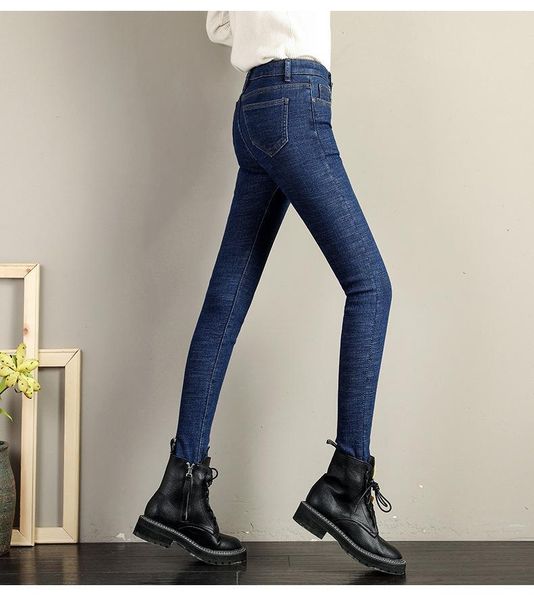 women's jeans warm pencil autumn and winter plus velvet thick high waist slim trousers, Blue
women's jeans warm pencil autumn and winter plus velvet thick high waist slim trousers, Blue