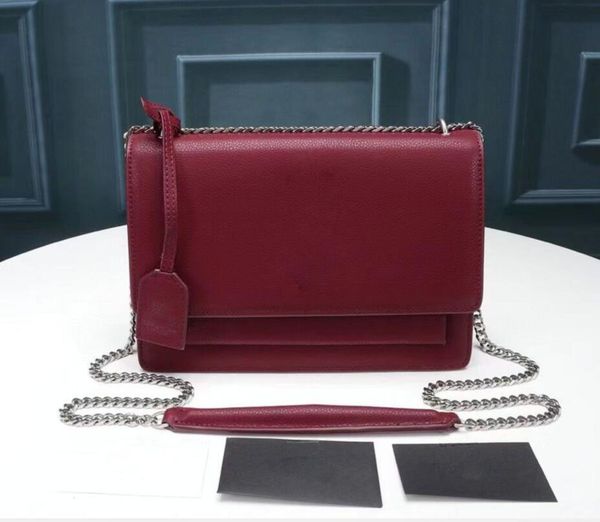 luxurys designers bags handbags sheepskin caviar metal chain gold and silver genuine leather fashion 26606 26607
luxurys designers bags handbags sheepskin caviar metal chain gold and silver genuine leather fashion 26606 26607