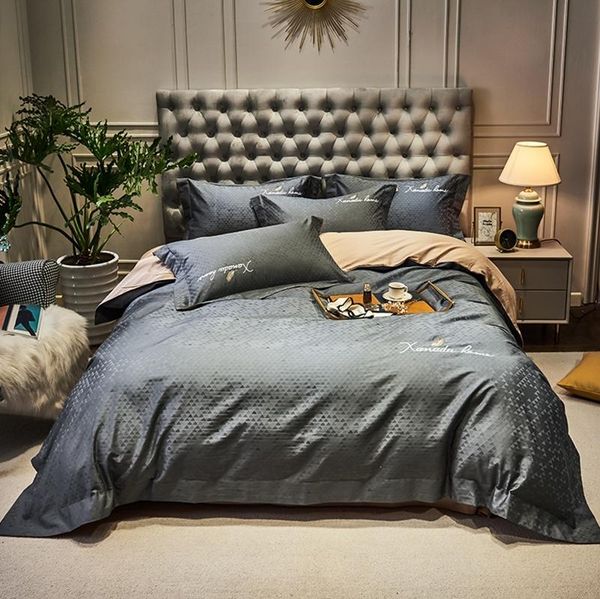 bedding sets michiko modern minimalist geometric pattern quilt cover jacquard four piece set
bedding sets michiko modern minimalist geometric pattern quilt cover jacquard four piece set