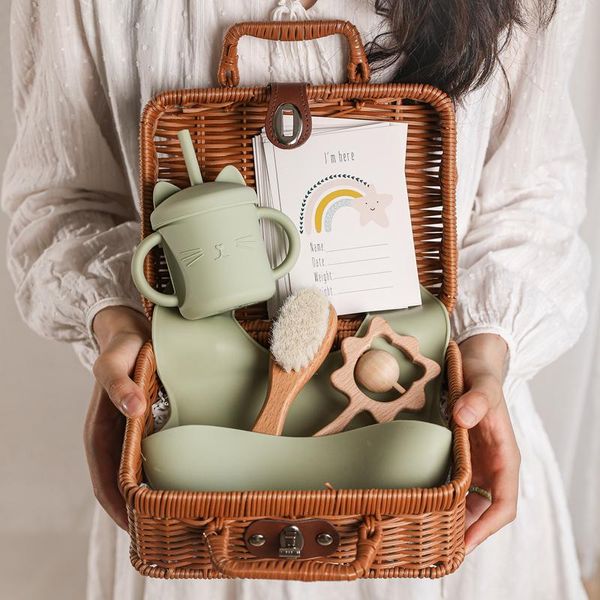 storage baskets wicker box country style outdoor picnic household supplies with double handle 1pc look strap rattan suitcase
storage baskets wicker box country style outdoor picnic household supplies with double handle 1pc look strap rattan suitcase