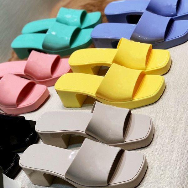 2021 brand luxury designer fruit color women slippers sandals ladies pointed high heels fashion size 35-41 comfortable quality dust bag with, Black
2021 brand luxury designer fruit color women slippers sandals ladies pointed high heels fashion size 35-41 comfortable quality dust bag with, Black