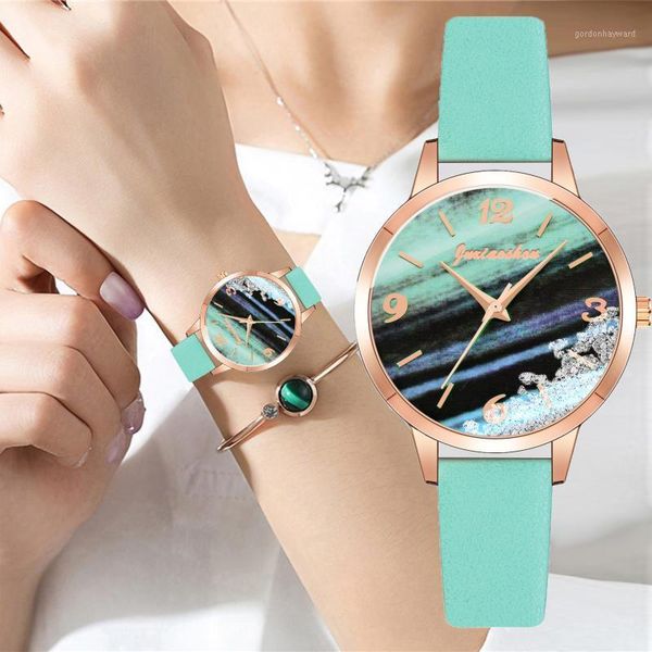 wristwatches casual women's wristwatch simple female wrist watch business green leather strap arabic digital dial ladies quartz relojes, Slivery;brown
wristwatches casual women's wristwatch simple female wrist watch business green leather strap arabic digital dial ladies quartz relojes, Slivery;brown