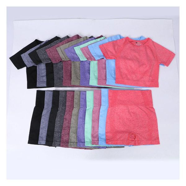yoga outfit seamless set sport suit women workout clothes athletic gym short sleeve fitness crop shirt high waist shorts
yoga outfit seamless set sport suit women workout clothes athletic gym short sleeve fitness crop shirt high waist shorts