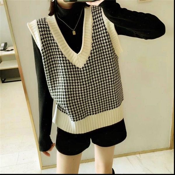 wool vest winter korean women sweaters vintage houndstooth geometric plaid v neck sleeveless pullover waistcoat jumper top, White;black
wool vest winter korean women sweaters vintage houndstooth geometric plaid v neck sleeveless pullover waistcoat jumper top, White;black