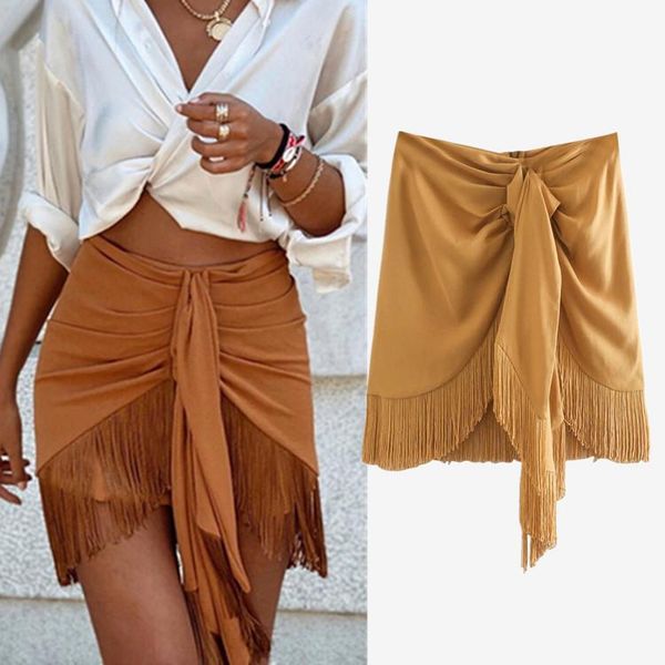 skirts 2021 women skirt fringed high-waisted mini gathered detail tassel hem back zip closure casual chic female, Black
skirts 2021 women skirt fringed high-waisted mini gathered detail tassel hem back zip closure casual chic female, Black