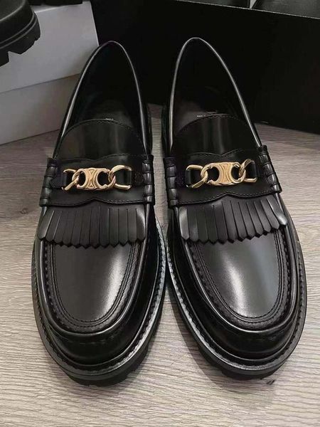 dress shoes 2021 spring autumn leather solid color thick bottom round head tassel metal buckle decoration ladies all-match single, Black
dress shoes 2021 spring autumn leather solid color thick bottom round head tassel metal buckle decoration ladies all-match single, Black
