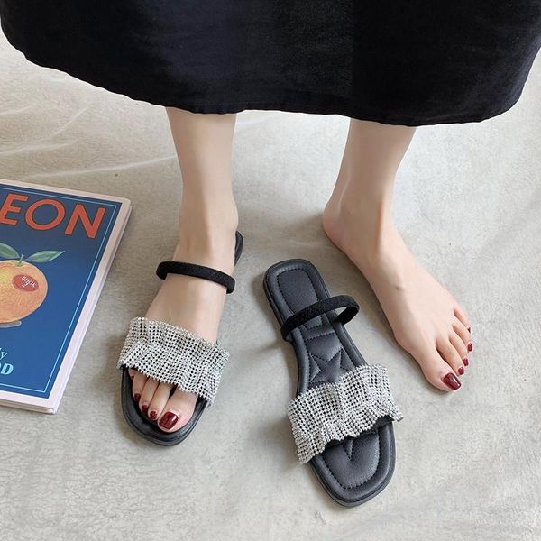 glitter slides slippers casual beach shoes slipers women rubber flip flops low jelly luxury sabot 2021 flat hawaiian crystal bas, Black
glitter slides slippers casual beach shoes slipers women rubber flip flops low jelly luxury sabot 2021 flat hawaiian crystal bas, Black