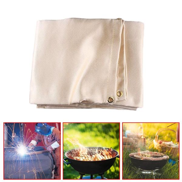 45*45cm barbecue fire blanket glass fiber insulation mat outdoor camping cloth high temperature anti-scald flame retardant pads
45*45cm barbecue fire blanket glass fiber insulation mat outdoor camping cloth high temperature anti-scald flame retardant pads