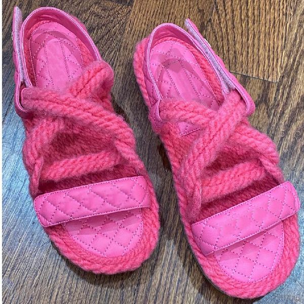 rose red women sandals summer shoes woman flats hemp rope lace up gladiator sandals non-slip sandals fashion chaussures femme, Black
rose red women sandals summer shoes woman flats hemp rope lace up gladiator sandals non-slip sandals fashion chaussures femme, Black