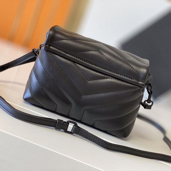evening bags luxury designer genuine leather women handbag messenger bag female chains shoulder ladies fashion tote high quality
evening bags luxury designer genuine leather women handbag messenger bag female chains shoulder ladies fashion tote high quality