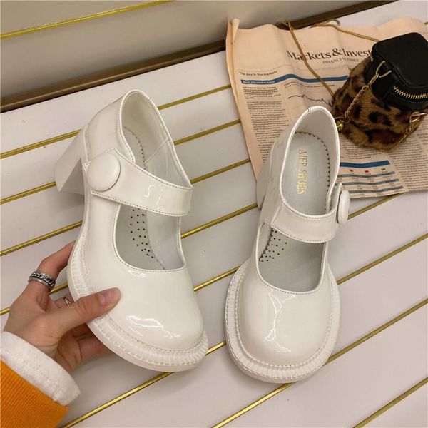 dress shoes 2021 spring women's pumps black white patent leather thick heels buckle strap college style mary jane
dress shoes 2021 spring women's pumps black white patent leather thick heels buckle strap college style mary jane