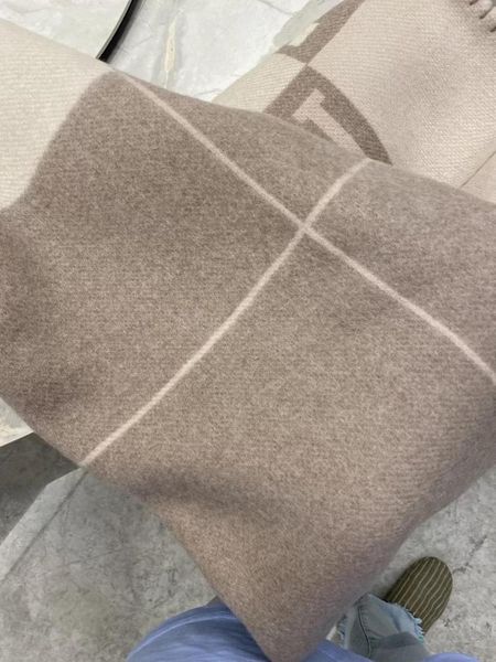blankets thick home sofa good quailty blanket selling beige orange black red gray navy big size 145*175cm wool
blankets thick home sofa good quailty blanket selling beige orange black red gray navy big size 145*175cm wool