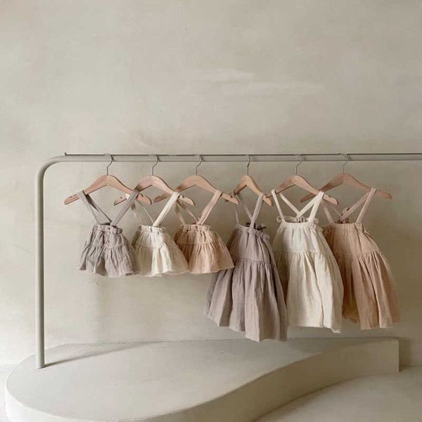 spring kids girls skirts solid color ruffles sling sweet style princess dress children clothes e592 210610, Blue
spring kids girls skirts solid color ruffles sling sweet style princess dress children clothes e592 210610, Blue