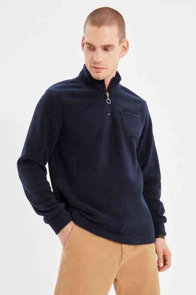trendyol men 's regular fit zipper sheer neckline long sleeves pockets fleece sweatshirt tmnaw22sw1178 g1214, Black
trendyol men 's regular fit zipper sheer neckline long sleeves pockets fleece sweatshirt tmnaw22sw1178 g1214, Black