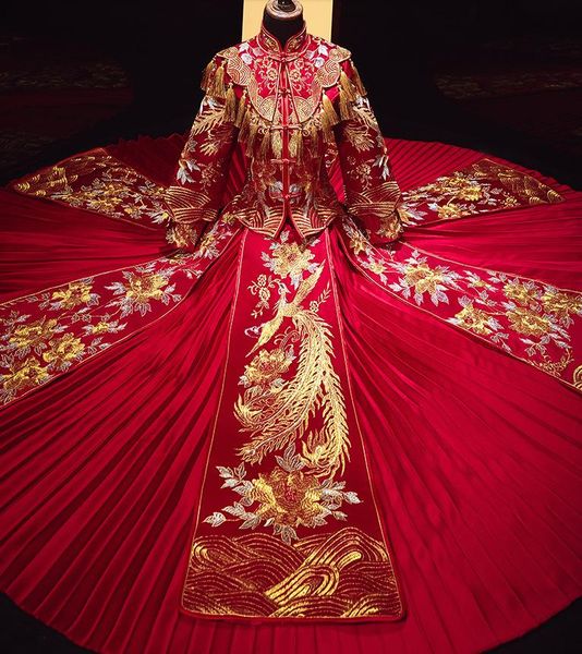 traditional chinese style show bride dress clothes long-sleeve wedding cheongsam evening red vintage toast gown ethnic clothing
traditional chinese style show bride dress clothes long-sleeve wedding cheongsam evening red vintage toast gown ethnic clothing