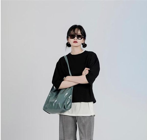 evening bags 2021 women's bag pu handbags tote coat of paint commuting shoulder leather shopper leisure large capacity
evening bags 2021 women's bag pu handbags tote coat of paint commuting shoulder leather shopper leisure large capacity