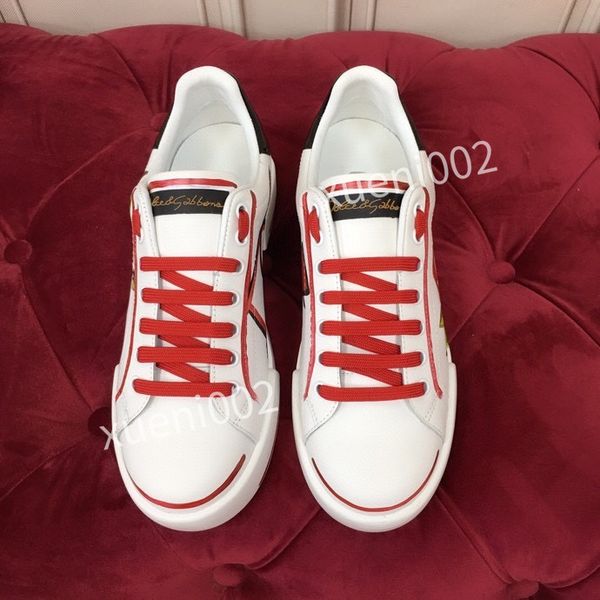 2021 designer luxury sports shoes boots men womens reflective casual shoe's sneakers party velvet calfskin mixed fiber shoe 35-45, Black
2021 designer luxury sports shoes boots men womens reflective casual shoe's sneakers party velvet calfskin mixed fiber shoe 35-45, Black