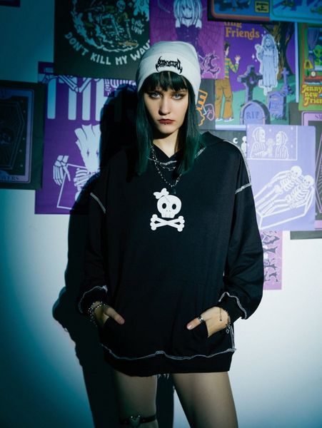 romwe stitching trim skull graphic hoodie p5zc#, White;black 
romwe stitching trim skull graphic hoodie p5zc#, White;black