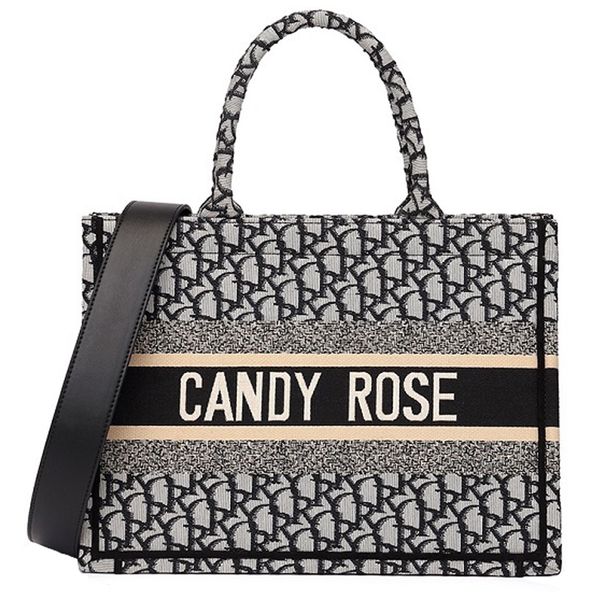 luxury shoulder bag designer handbag lady fashion purse crossbody classic retro old flower embroidery large capacity shopping bags
luxury shoulder bag designer handbag lady fashion purse crossbody classic retro old flower embroidery large capacity shopping bags