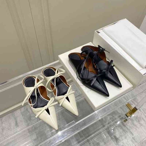 luxury designer women's shoes women's summer 2021 leather fashion wear pointed lace up half slippers white middle heel baotou sand, Black
luxury designer women's shoes women's summer 2021 leather fashion wear pointed lace up half slippers white middle heel baotou sand, Black