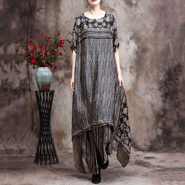 2021 spring and summer plus korean girl size irregular long print loose hare two-piece suit pants, White
2021 spring and summer plus korean girl size irregular long print loose hare two-piece suit pants, White