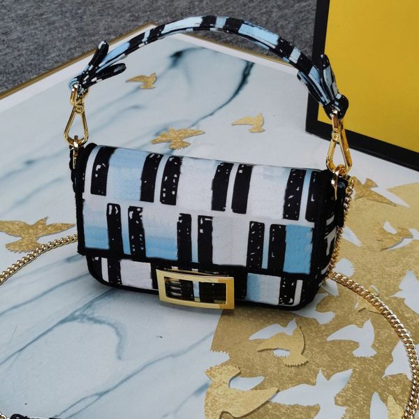 lady cross body bag hand bags messenger bag canvas genuine leather letter fluorescent color matching hasp coin pursec9g4
lady cross body bag hand bags messenger bag canvas genuine leather letter fluorescent color matching hasp coin pursec9g4