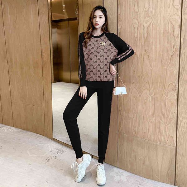 design clothing this year's popular for casual women in the fall new fashion foreign style knitted sweater two-piece suit trend, White
design clothing this year's popular for casual women in the fall new fashion foreign style knitted sweater two-piece suit trend, White