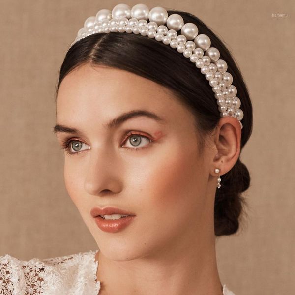fashion white big pearl hair hoop three-piece set handmade size pressure wild headband female1
fashion white big pearl hair hoop three-piece set handmade size pressure wild headband female1