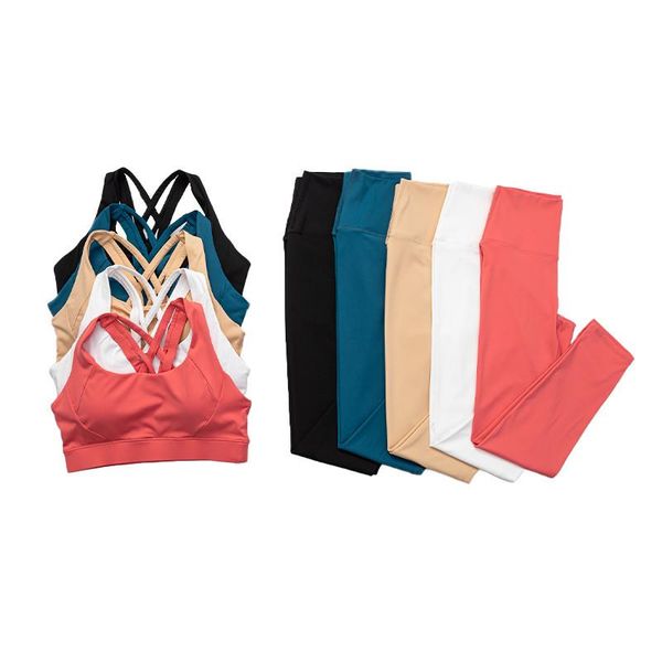 yoga outfit 2pcs summer women gym set running tracksuit leggings seamless fitness sports bra pants lingerie hollow out pocket elastic
yoga outfit 2pcs summer women gym set running tracksuit leggings seamless fitness sports bra pants lingerie hollow out pocket elastic